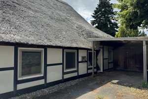 Reet gedecktes Bauernhaus mit Ausbaureserve unterm Dach im Krs. Herzogtum Lauenburg – Herzogtum Lauenburg (Kreis) – Vorschaubild 2