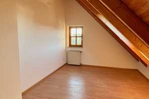 Schöne Doppelhaushälfte mit großem Hobbykeller, Sauna, voll ausgebautem Dachspitz + Garage mit Anbau – Dachau (Kreis) – Vorschaubild 20