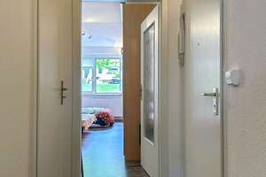 Möblierte 1 Zimmer-Wohnung mit geräumiger Küche! – Sonnenblick 4, 2748 Bernstadt auf dem Eigen – Vorschaubild 6