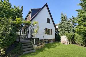 FRANK IMMOBILIEN  Einfamilienhaus in ruhiger Stadtrandlage -liebevolle Modernisierung erbeten – Die vollständige Adresse der Immobilie erhältst du vom Anbieter., 12309 Lichtenrade, Berlin – Vorschaubild 4