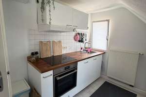 Modernisierte 3 Zimmer DG.- Wohnung in zentraler und ruhiger Wohnlage von Fellbach – Die vollständige Adresse der Immobilie erhältst du vom Anbieter., 70734 Fellbach – Vorschaubild 6
