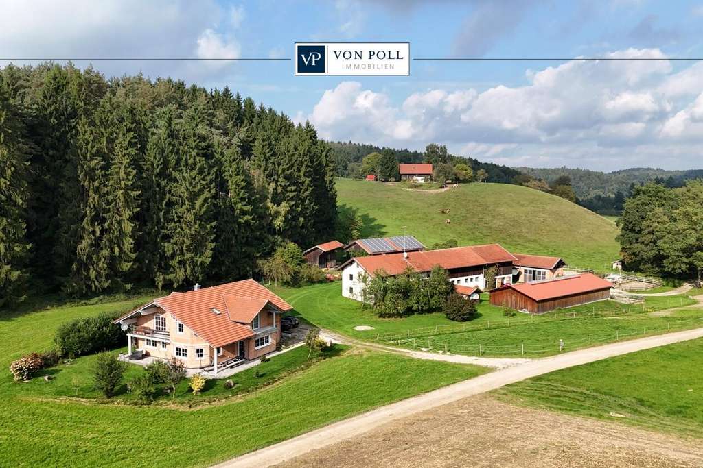 Immobilie in Haiming - Einzigartiger Pferdehof in traumhafter Alleinlage – Naturparadies mit Wiesen, Wald und Pferdehaltung - Bild 0