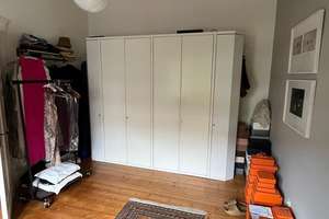 Lichtdurchflutete 4-Zimmer-Altbauwohnung mit zwei Balkonen in schöner Hoflage von Grafenberg – Ludenberger Straße 11, 40629 Ludenberg, Düsseldorf – Vorschaubild 7