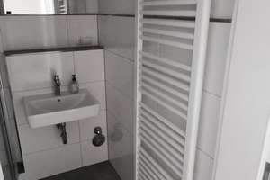 Erstbezug! Top-Kernsanierte 3- Zi.-Wohnung im 1. OG mit Balkon in Bonn- Zentrum Provisionsfrei! – 53113 Bonn-Zentrum, Bonn – Vorschaubild 8