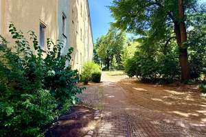 2 Zimmer Wohnung mit zwei Stellplätzen und Blick ins Grüne in Berlin Charlottenburg – Die vollständige Adresse der Immobilie erhältst du vom Anbieter., 10589 Charlottenburg, Berlin – Vorschaubild 21