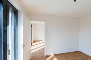 2 Zimmerwohnung mit Einbauküche und großem Balkon – Grafrather Straße 9, 81245 München – Vorschaubild 12