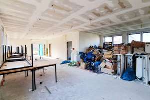 „Vielseitig nutzbare Gewerbeimmobilie in Delmenhorst – Büro, Praxis, Lager oder Umbau zum Haus“ – Die vollständige Adresse der Immobilie erhältst du vom Anbieter., 27749 Südliche Stadtmitte, Delmenhorst – Vorschaubild 10