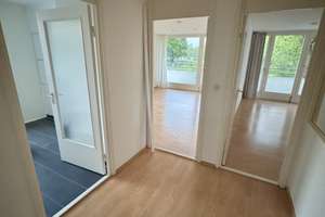 Helle, ruhige 2-Zimmer-Wohnung in Schwabing-West mit großem Balkon, privater Verkauf  – Rümannstraße 61, 80804 Am Luitpoldpark, München – Vorschaubild 3