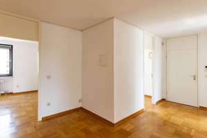 Ideal für Investoren wie Selbstnutzer: top geschnittene Fünf-Zimmer-Balkonwohnung – Die vollständige Adresse der Immobilie erhältst du vom Anbieter., 85609 Aschheim – Vorschaubild 9