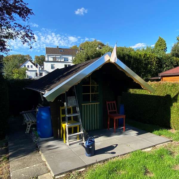 *** schönes Mittelreihenhaus mit Wintergarten - Garten u. Garage - in verkehrsberuhigter Lage **