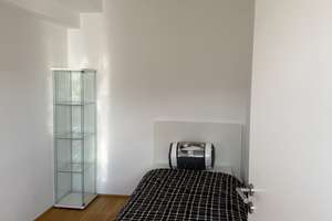 Helle möblierte 3 Zimmer-Wohnung in zentraler Lage – 40210 Stadtmitte, Düsseldorf – Vorschaubild 8
