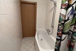 Drei Zimmer in Dresden: Ihr neues Zuhause in Tolkewitz – Weesensteiner Straße 17, 1277 Tolkewitz/Seidnitz-Nord, Dresden – Vorschaubild 2