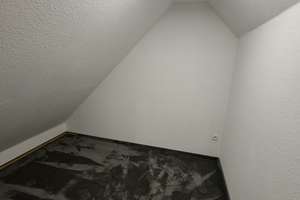 Helle zwei-stöckige Wohnung in Meiderich Mitte – Ritterstraße 12, 47137 Mittelmeiderich, Duisburg – Vorschaubild 9
