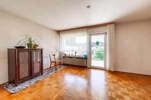 Frankfurt-Zeilsheim: Gepflegte Doppelhaushälfte mit Garten, Garage und viel Potenzial – Die vollständige Adresse der Immobilie erhältst du vom Anbieter., 65931 Zeilsheim, Frankfurt am Main – Vorschaubild 6