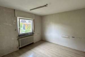 Gemütliches 2-FH mit tollem Garten – Die vollständige Adresse der Immobilie erhältst du vom Anbieter., 76467 Bietigheim – Vorschaubild 3
