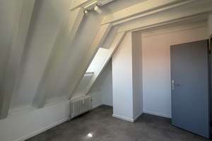 Sanierte Wohnung mit Dachterrasse zwischen Arnulfsplatz und Herzogspark – 93047 Innenstadt, Regensburg – Vorschaubild 16
