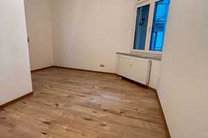 Renovierte Erdgeschosswohnung mit Balkon und neuer Einbauküche in Magdeburg-Sudenburg  – Heidestraße  18, 39112 Magdeburg – Vorschaubild 6
