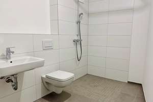 Neubau-Gebiet Hannover Kronsrode: Einbauküche, Loggia, Fußbodenheizung, 2 Bäder, Lift, Keller, TG – Kattenbrookstrift 76, 30539 Bemerode, Hannover – Vorschaubild 7