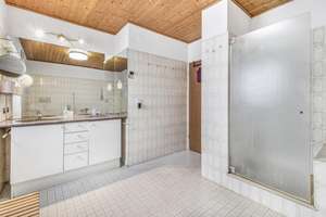 Property thumbnail 18