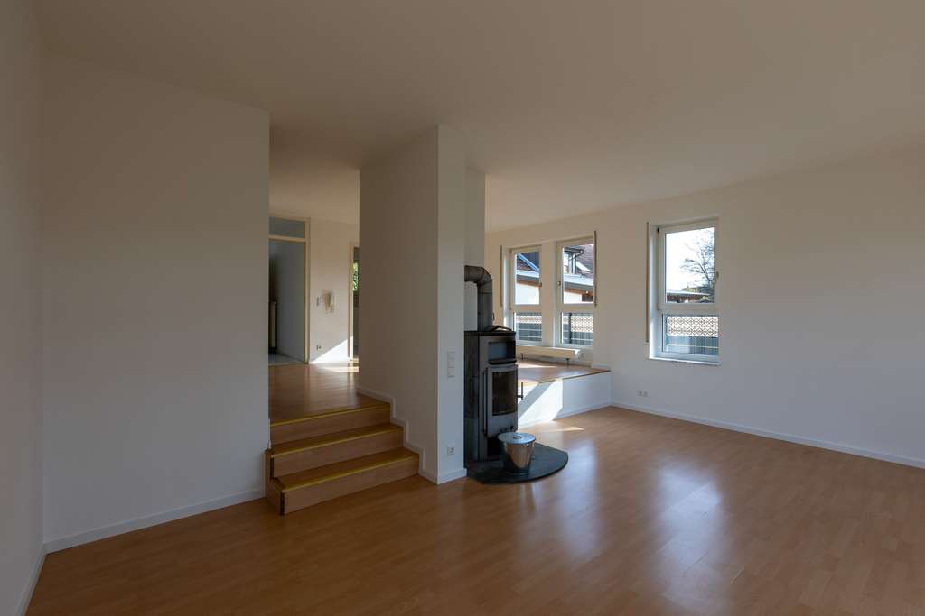 Immobilie in Iggingen - Doppelhaushälfte in schöner Lage (4,5 Zimmer) in Iggingen - Bild 4