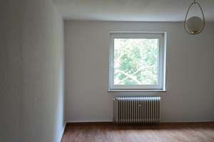 Balkon & Gasheizung: 2,5-Zimmer-Wohnung im 3. OG in Essen-Hubertstraße – Hubertstraße 256, 45307 Kray, Essen – Vorschaubild 5