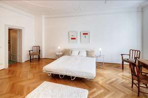 Möbliert: Großzügige Altbauwohnung in Bestlage im Lehel – Die vollständige Adresse der Immobilie erhältst du vom Anbieter., 80538 Englischer Garten, München – Vorschaubild 4