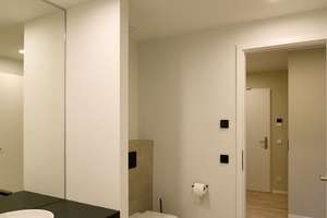 Hochwertig möbliertes Apartment in 5. Etage mit Balkon – Kuhmühl 4, 22087 Hohenfelde, Hamburg – Vorschaubild 3