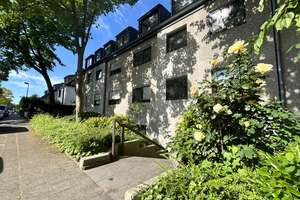 Kapitalanlage mit Perspektive: 3-Zimmer-Wohnung mit Balkon und Garage in Düsseldorf-Lierenfeld