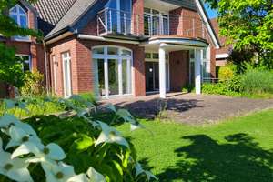 SOLIDES EINFAMILIENHAUS MIT SÜDAUSRICHTUNG UND DOPPEL-GARAGE IN ALT-MEERERBUSCH ZU VERKAUFEN... – Ahornstraße 24, 40667 Meerbusch – Vorschaubild 15
