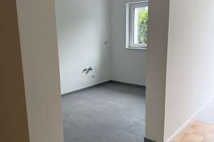 Modernisiertes Reihenmittelhaus in Bonn-Plittersdorf – Die vollständige Adresse der Immobilie erhältst du vom Anbieter., 53175 Plittersdorf, Bonn – Vorschaubild 9