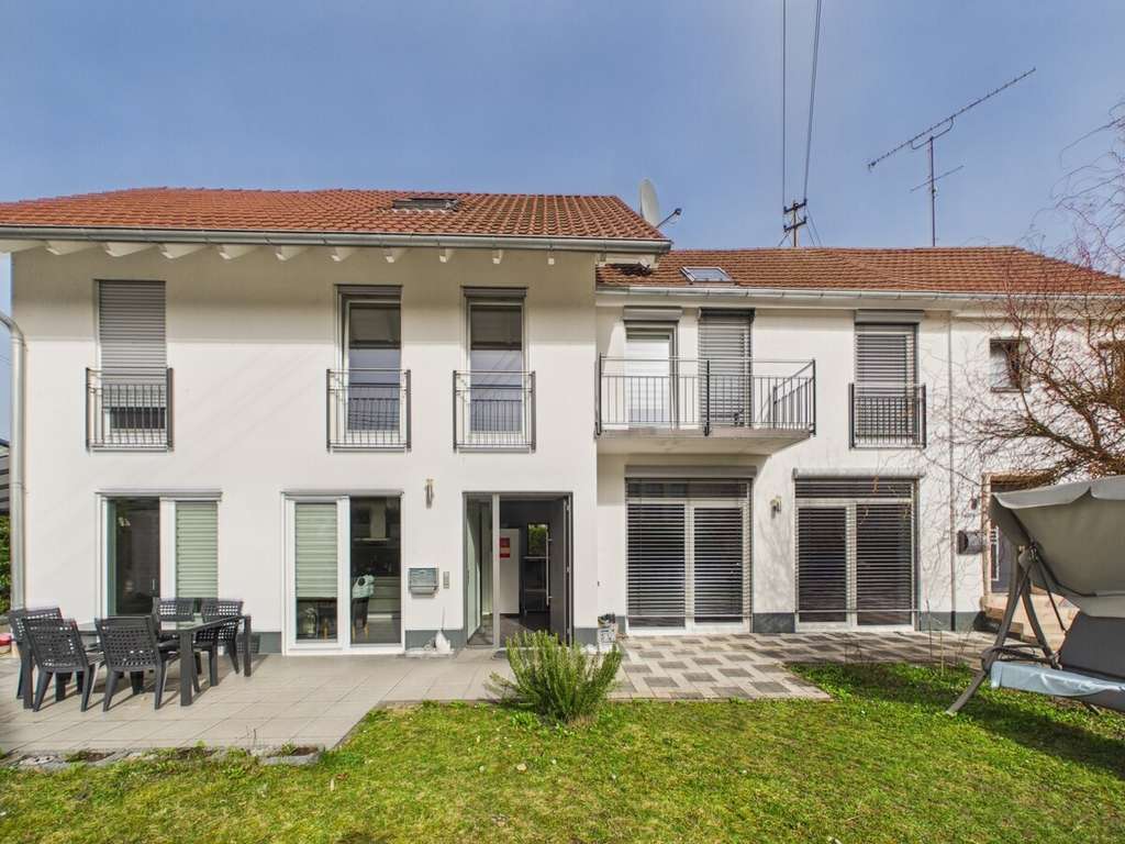 Immobilie in Wallhausen - Direkt einziehen & wohlfühlen! Aufwendig saniertes EFH inkl. Garten & Anbau mit ELW in Wallhausen! - Bild 0