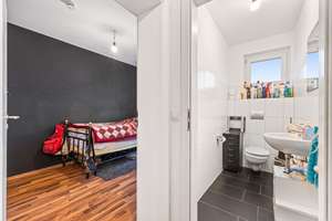 Kapitalanlage gesucht? Solide vermietete 4-Zimmer-Wohnung mit Loggia, Aufzug und zwei Stellplätzen – Die vollständige Adresse der Immobilie erhältst du vom Anbieter., 53123 Duisdorf, Bonn – Vorschaubild 21