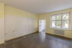 Unsanierte helle 3-Zi-Altbauwohnung mit Wintergarten in Schöneberg mit viel Potenzial – Rubensstrasse 7, 12159 Schöneberg, Berlin – Vorschaubild 16