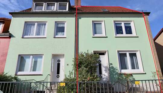 Bild von Bremen-Gröpelingen: Kapitalanleger aufgepasst - Zweifamilienhaus mit zwei Wohneinheiten in Top-Lage