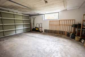 Property thumbnail 42