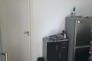 Möbliertes Zimmer in 3er WG - Stuttgart Obertürkheim – Bergstaffelstraße 24, 70329 Obertürkheim (Ortsteil), Stuttgart – Vorschaubild 3