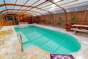 Luxuriöses Zweifamilienhaus mit Pool, Wellness & großem Garten in zentraler Lage von Hannover – Die vollständige Adresse der Immobilie erhältst du vom Anbieter., 30655 Groß-Buchholz, Hannover – Vorschaubild 5