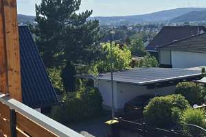 Großzügige, energetisch sanierte 3-Zimmer-Dachgeschosswohnung mit  Ausblick über das Kinzigtal