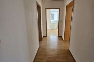 Gemütliche Dachgeschoßwohnung mit 3 Zimmern – Zentgrafenstraße 132, 34130 Kirchditmold, Kassel – Vorschaubild 2