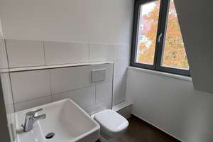 ***Sehr große 5 Zi. Eigentumswohnung im DG, WE 2a-5 mit Balkon + Loggia*** – Pfinztalstr. 2a, 76227 Durlach, Karlsruhe – Vorschaubild 34