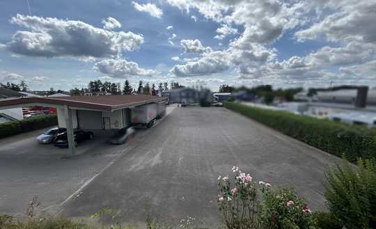 Großes Gewerbegrundstück mit Halle und Wohnhaus und TOP-Autobahnanbindung in Kandel