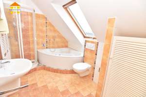 Dachgeschosstraum mit Dachterrasse, EBK und Tageslichtbad in Schloßchemnitz! – Ottostraße 10, 9113 Schloßchemnitz, Chemnitz – Vorschaubild 11