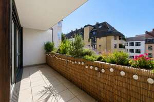 Gut geschnittene, helle 3-Zimmer-Wohnung mit sonniger Innenhofloggia, Balkon und TG-Stellplatz – Die vollständige Adresse der Immobilie erhältst du vom Anbieter., 30161 List, Hannover – Vorschaubild 4
