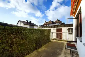 Gepflegtes Einfamilienhaus mit Platz für die ganze Familie | Große Doppelgarage, EBK & neues Bad – Heilbronn (Kreis) – Vorschaubild 9