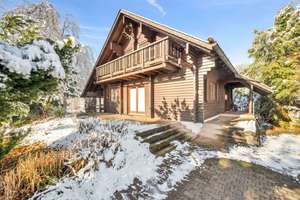 🌲 Charmantes Blockbohlenhaus in traumhafter Höhenlage von Warstein-Hirschberg – Die vollständige Adresse der Immobilie erhältst du vom Anbieter., 59581 Warstein – Vorschaubild 2