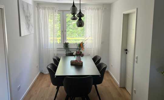 Provisionsfrei* Kernsanierte 3,5 ZKB Wohnung LU Süd 90m2