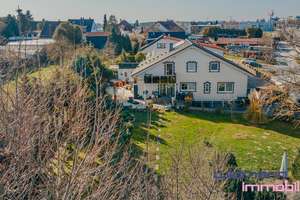 Traumgarten, Terrassen & Balkon – Besonderes Haus mit 3 Wohnungen oder als Einfamilienhaus nutzbar – Die vollständige Adresse der Immobilie erhältst du vom Anbieter., 75177 Nordstadt, Pforzheim – Vorschaubild 4