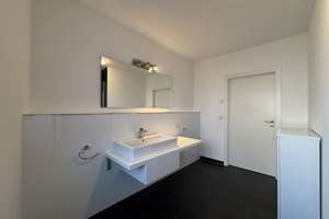 Großzügige 2-Zimmer-Wohnung zentral in Kaiserswerth – Die vollständige Adresse der Immobilie erhältst du vom Anbieter., 40489 Kaiserswerth, Düsseldorf – Vorschaubild 13
