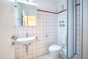 Modern & frisch renoviert: 2-Zimmer-Wohnung mit Terrasse und Balkon in Beuel-Mitte – Die vollständige Adresse der Immobilie erhältst du vom Anbieter., 53225 Beuel-Mitte, Bonn – Vorschaubild 6