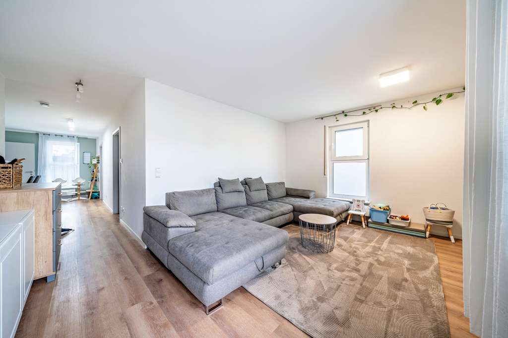 Immobilie in Oedheim - Komplett renoviert! 3-Zimmer-Wohnung zum Verlieben! - Bild 1